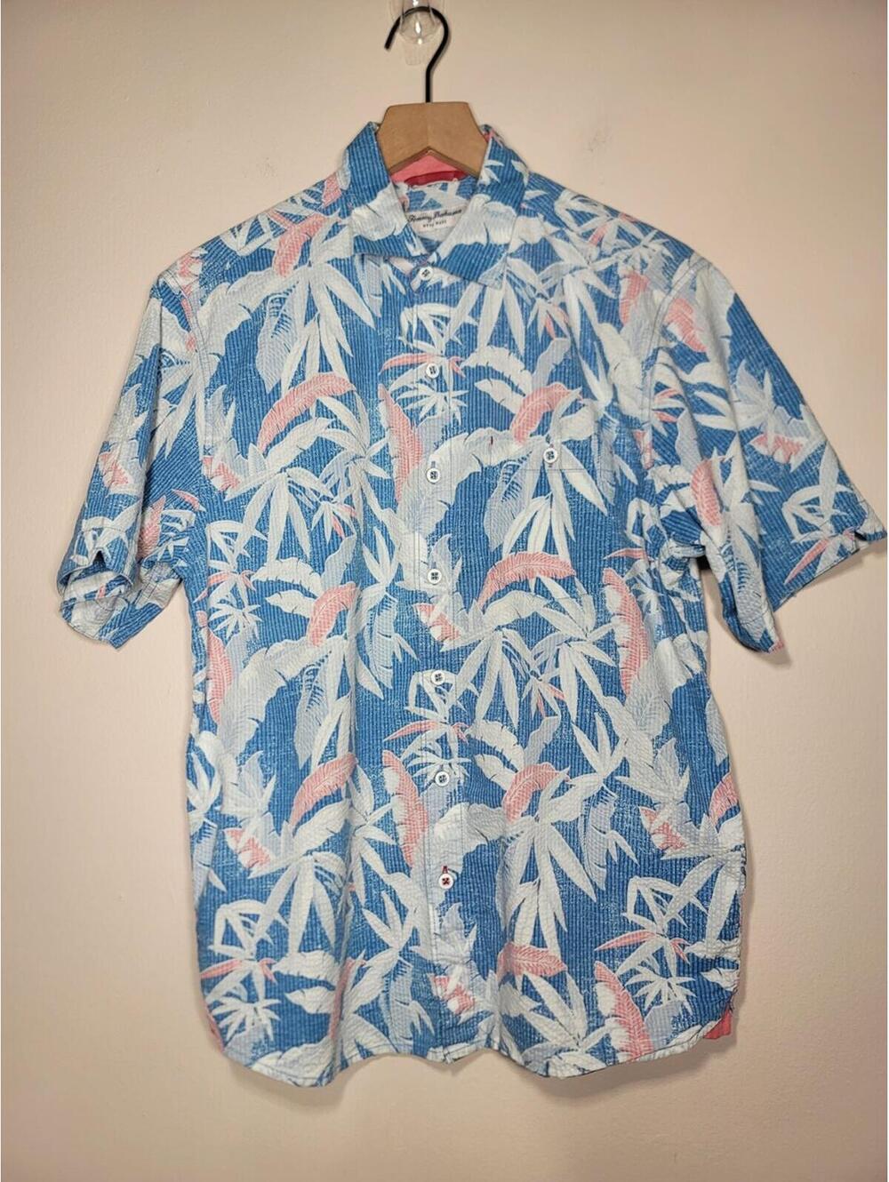 Tommy Bahama Nova Wave Seersucker Camp Shirt Coastal Sz M
